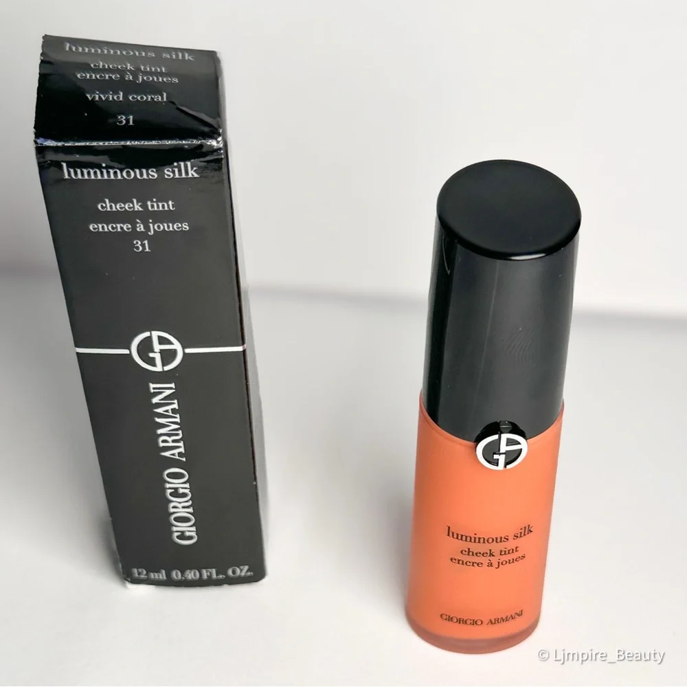 31 - 🆕 GIORGIO ARMANI Luminous Silk Cheek Tint in Shade: 31 Vivid Coral NIB